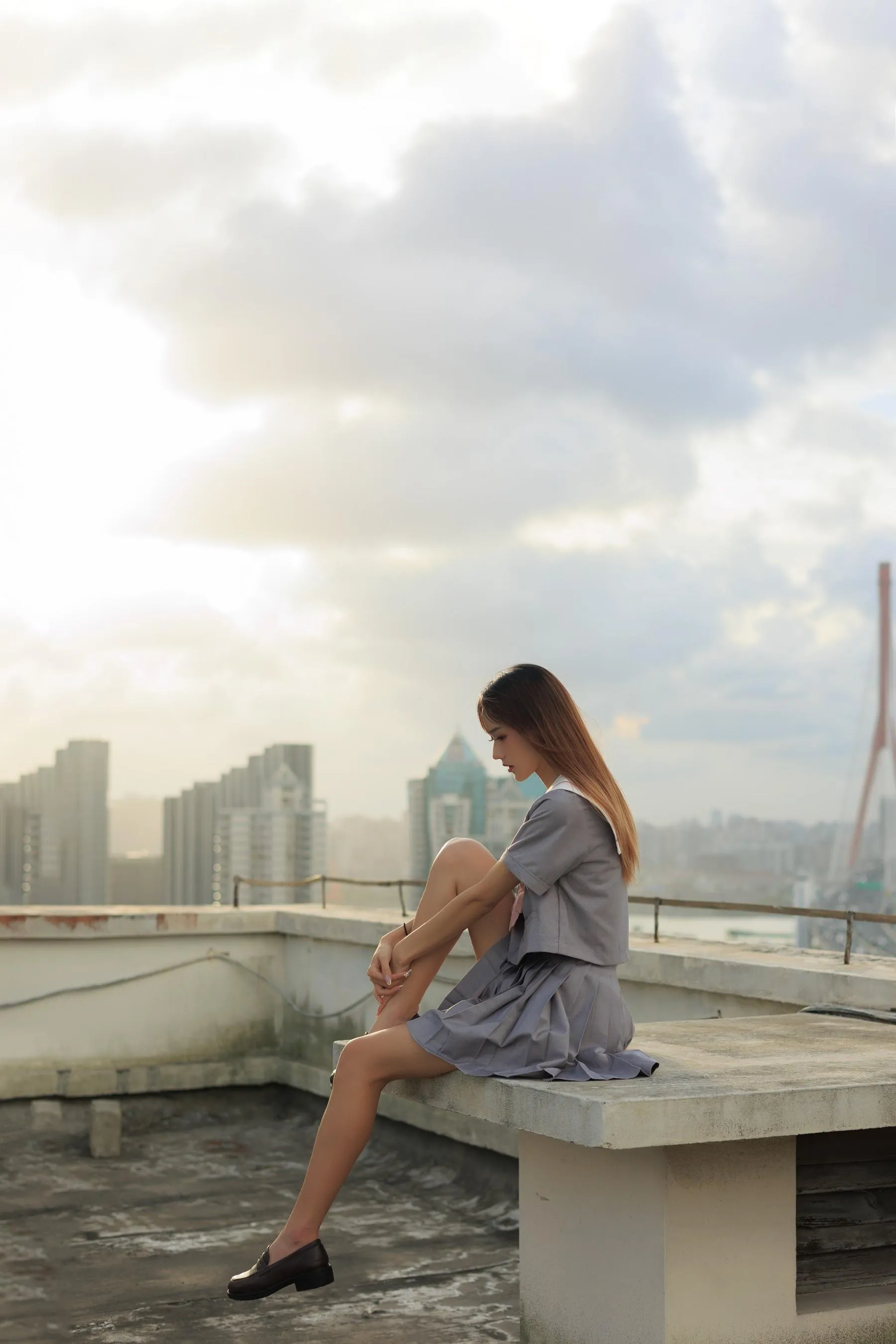[艺图语] 2022.06.12 天台纸飞机 兔子Zzz不吃胡萝卜 [28P]插图
